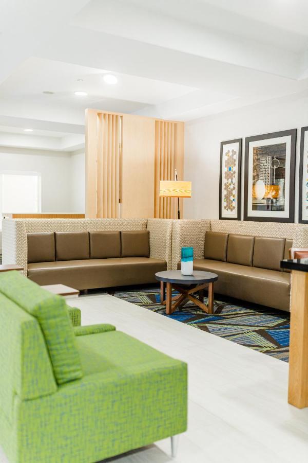 Holiday Inn Express Hotel&Suites Greenville, an IHG Hotel Buitenkant foto