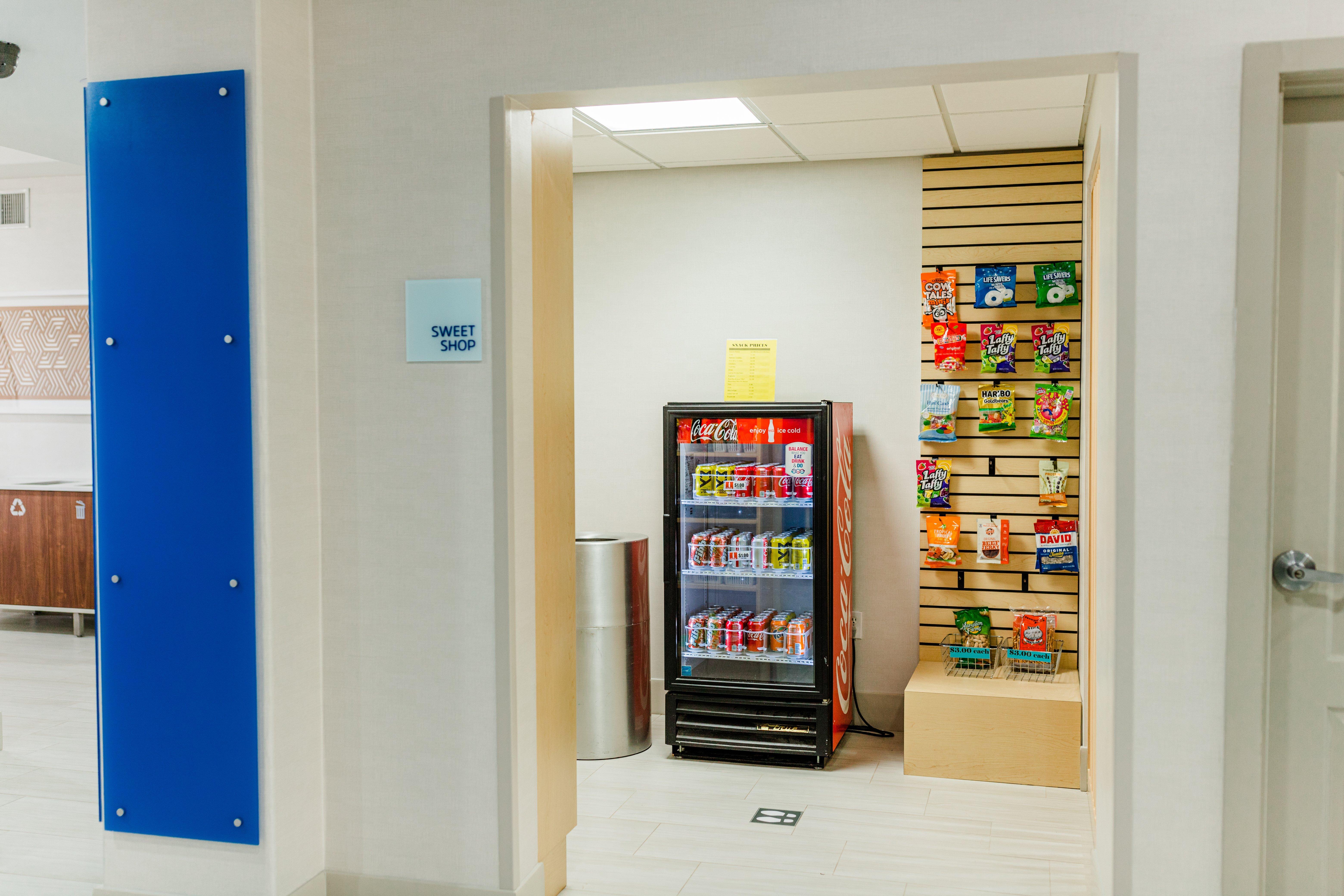 Holiday Inn Express Hotel&Suites Greenville, an IHG Hotel Buitenkant foto